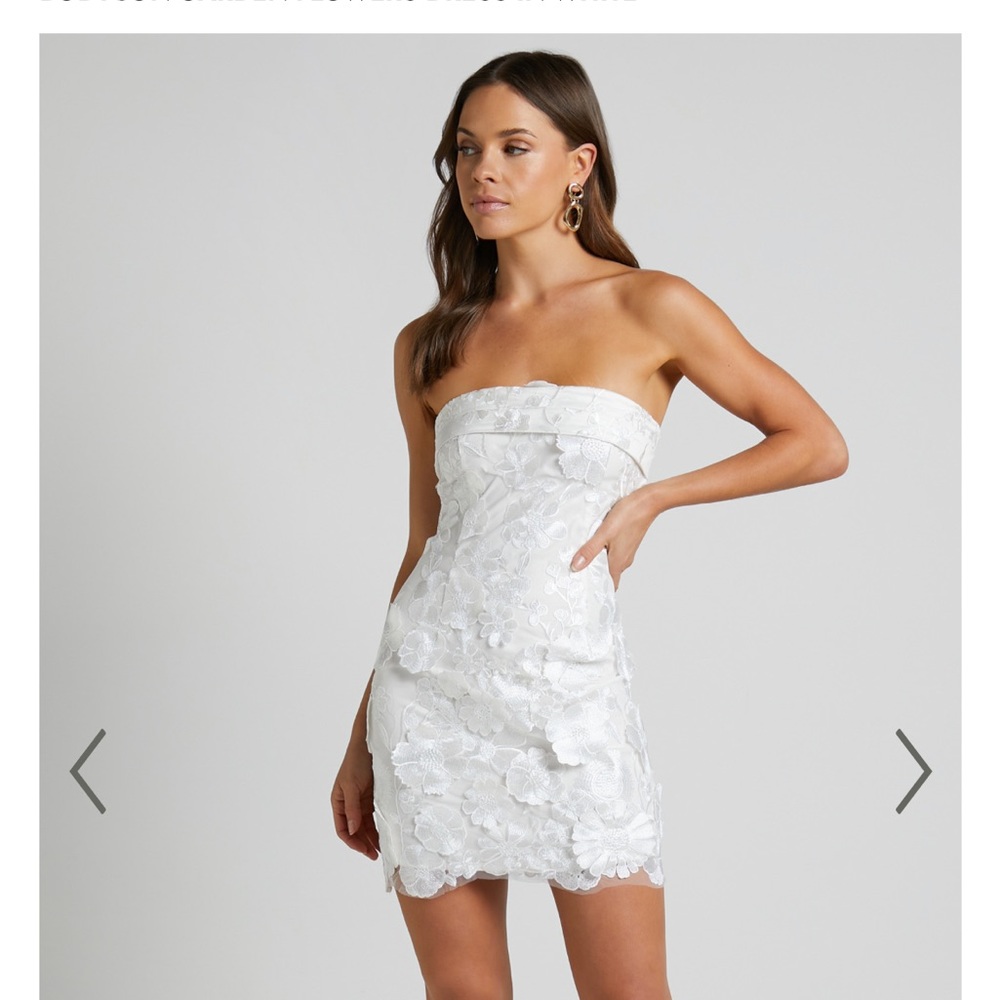 WREN MINI DRESS - STRAPLESS BODYCON GARDEN FLOWERS DRESS IN WHITE